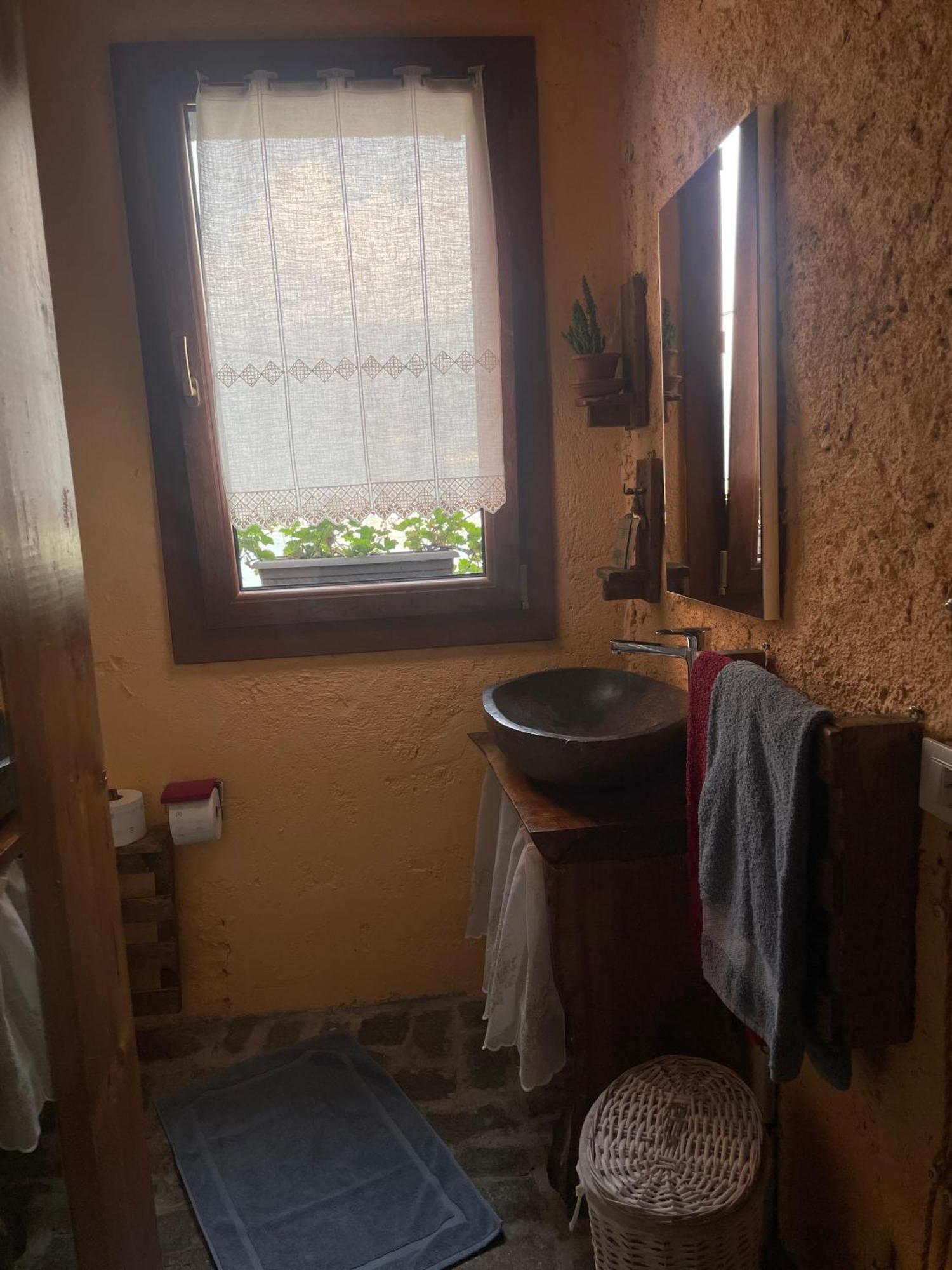 Stone House: Fairytale Flat With Magic Lake View Bellano Exterior foto