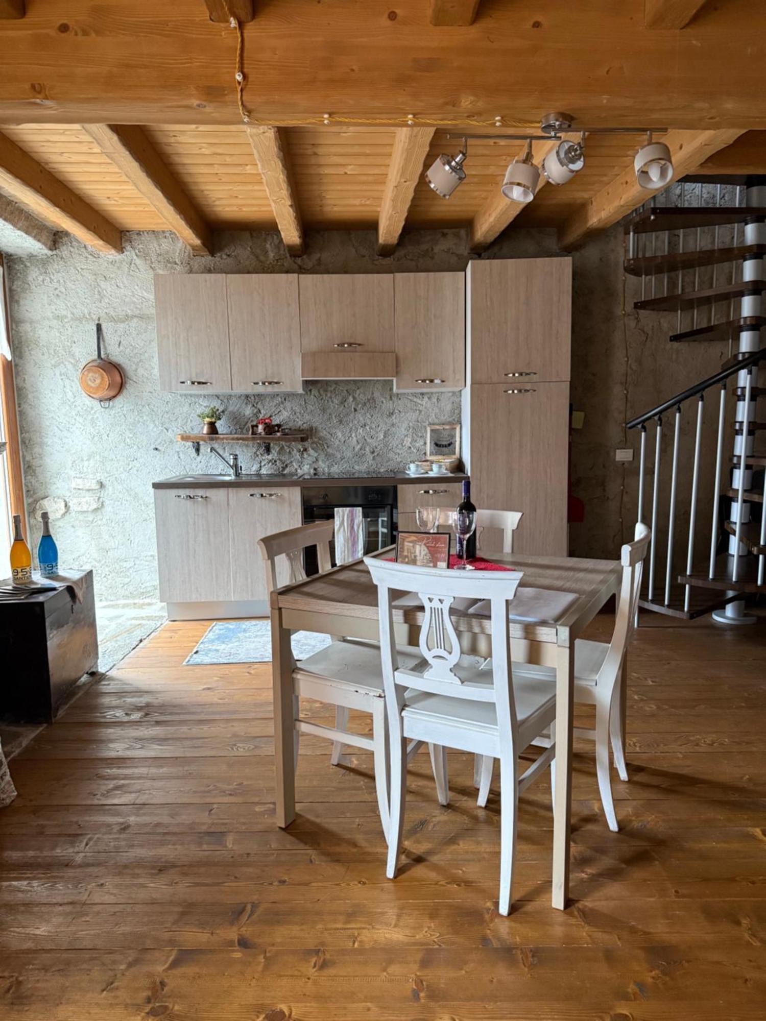Stone House: Fairytale Flat With Magic Lake View Bellano Exterior foto